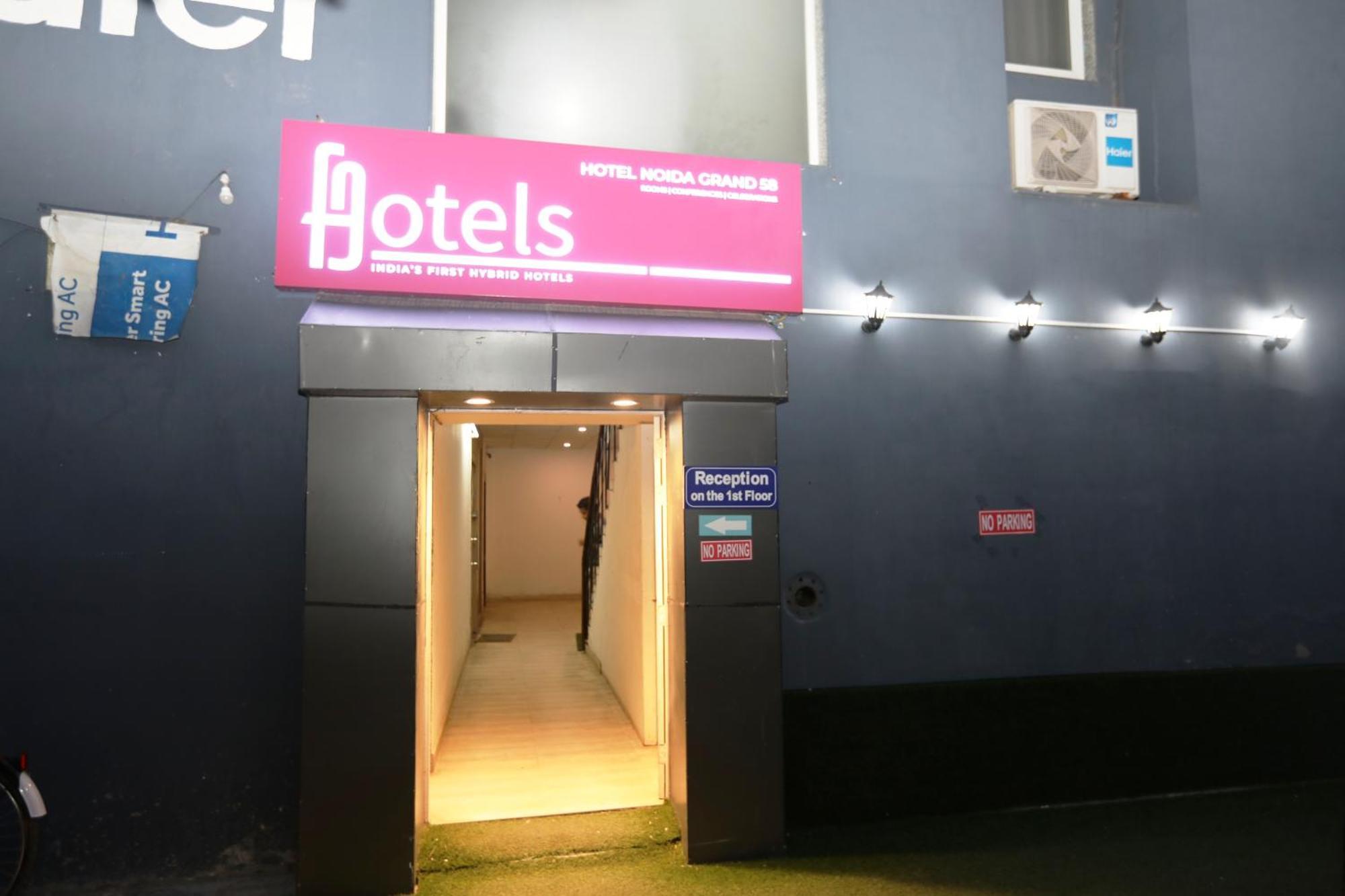 Hotel Noida Grand Sec 58 Exterior photo